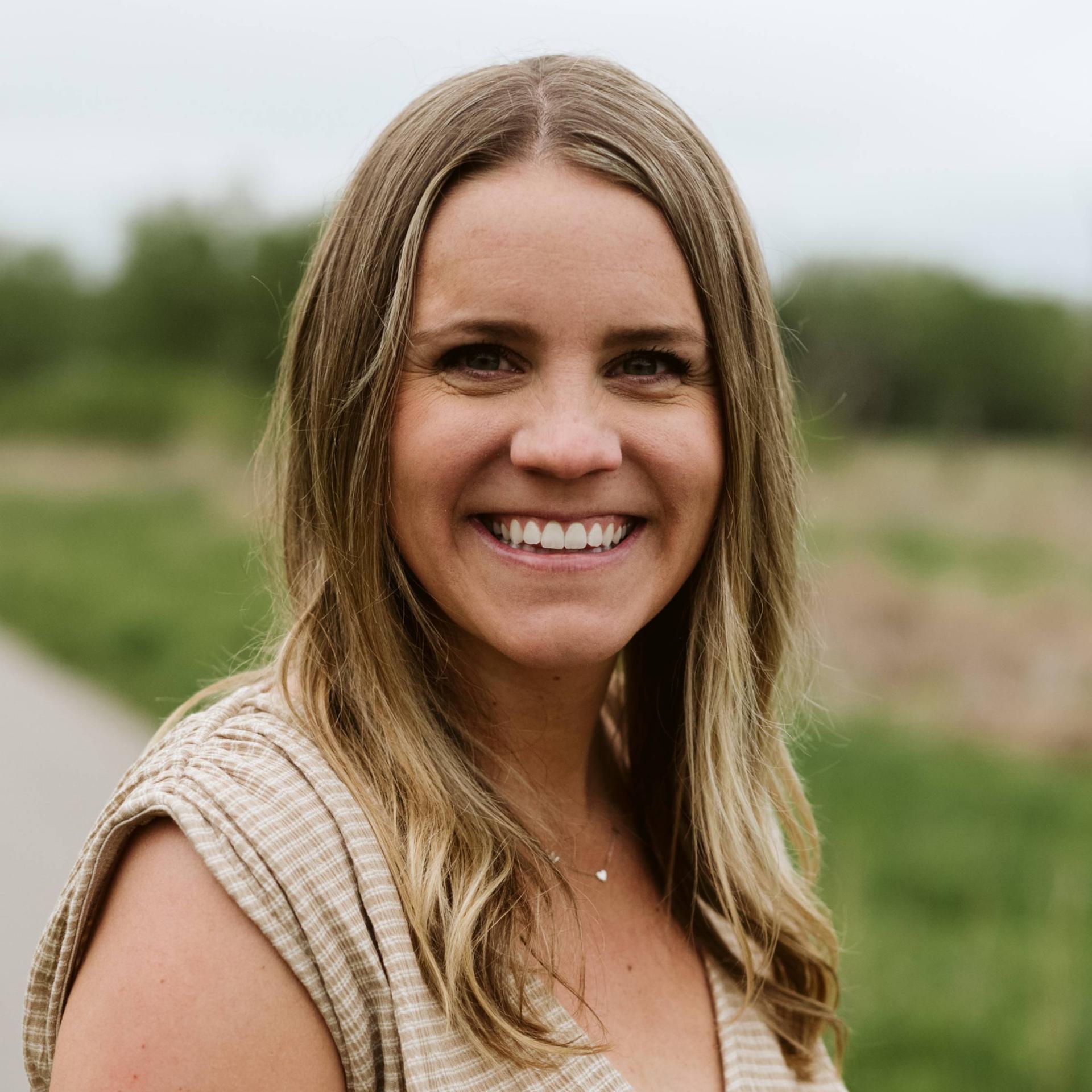 Lindsay Nyhof