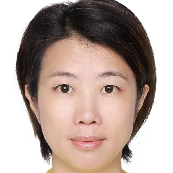 Lucy Gong