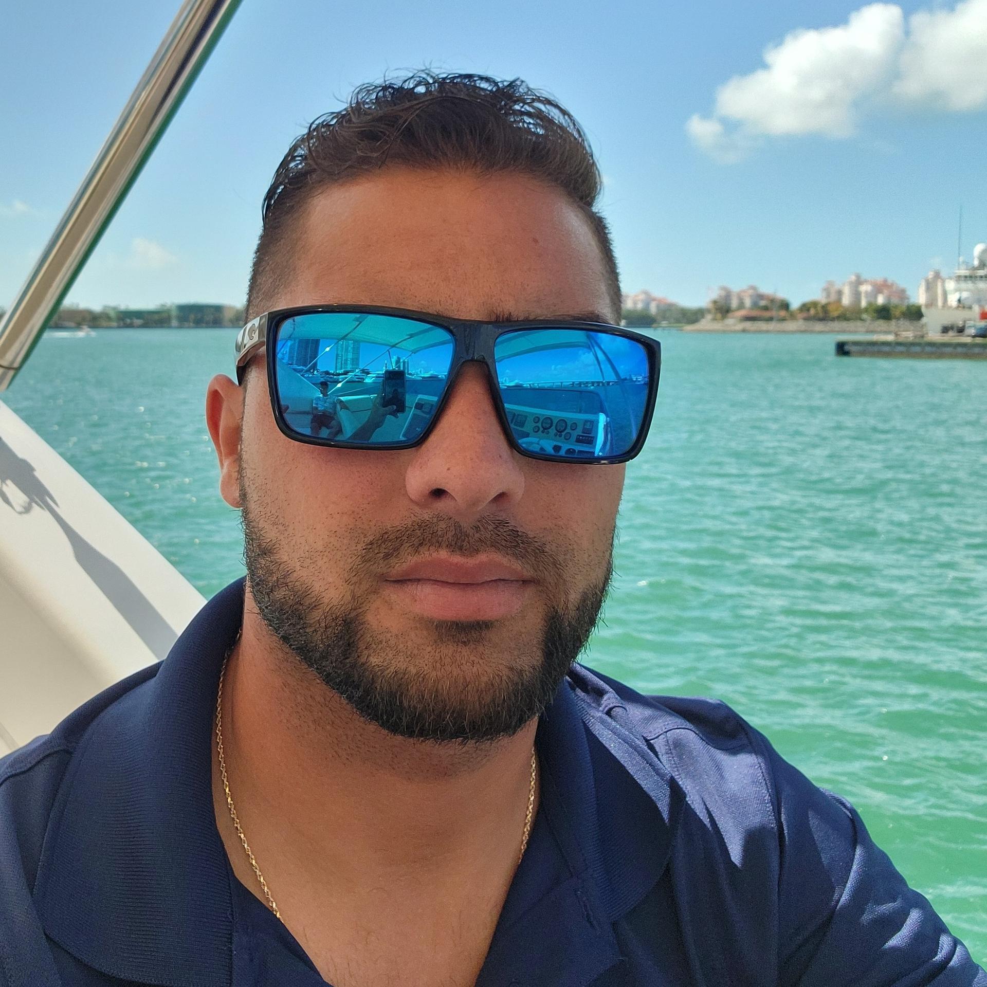 Gustavo Corrales