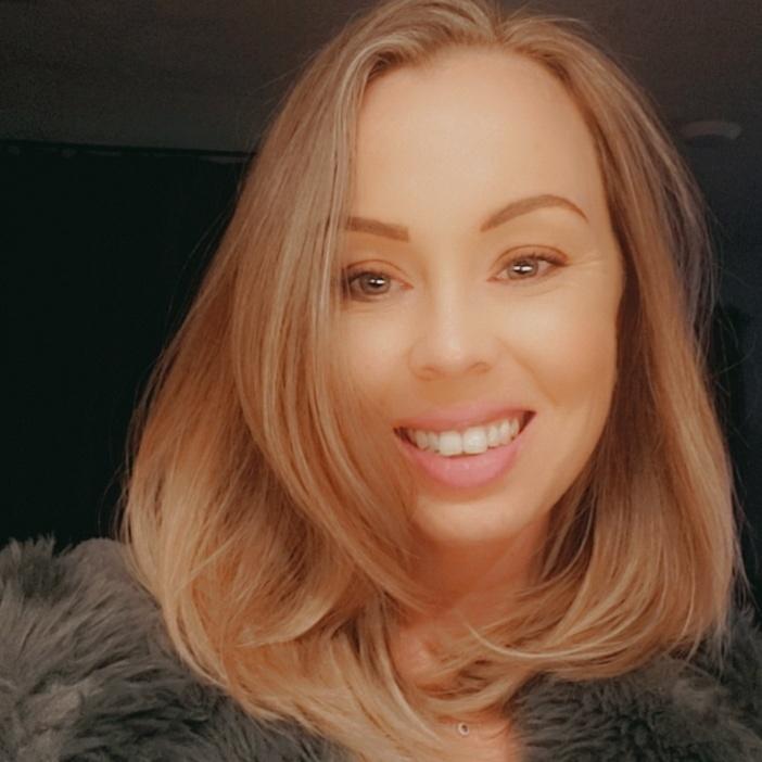 Cheryl Barker