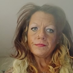 Andrea Knoll