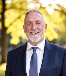 Douglas Seifert