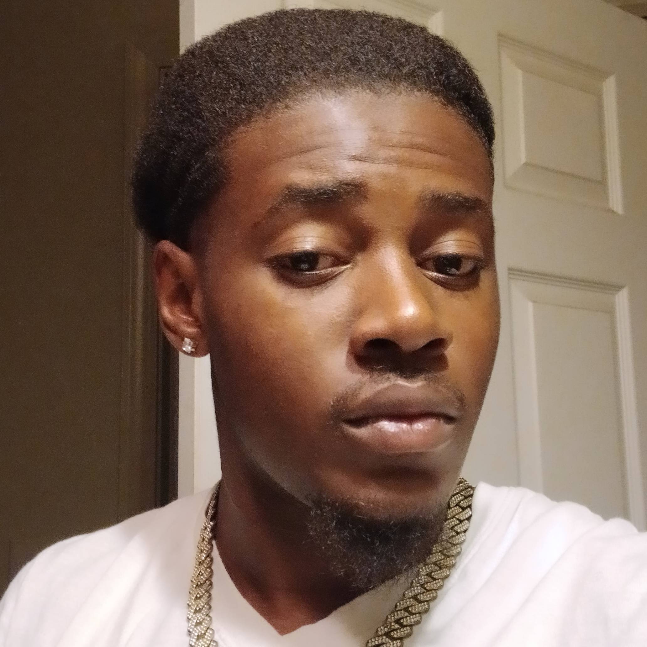 Elijah Taylor