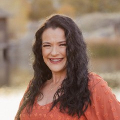 Leslie Uetz