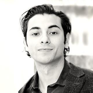 Ramiro Olivares