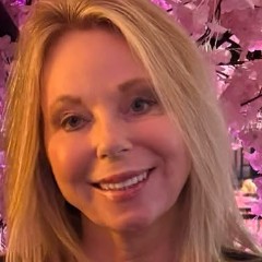 Yvonne Kastle