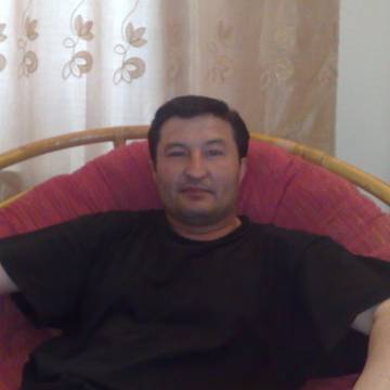 Alisher Abdurahmanov