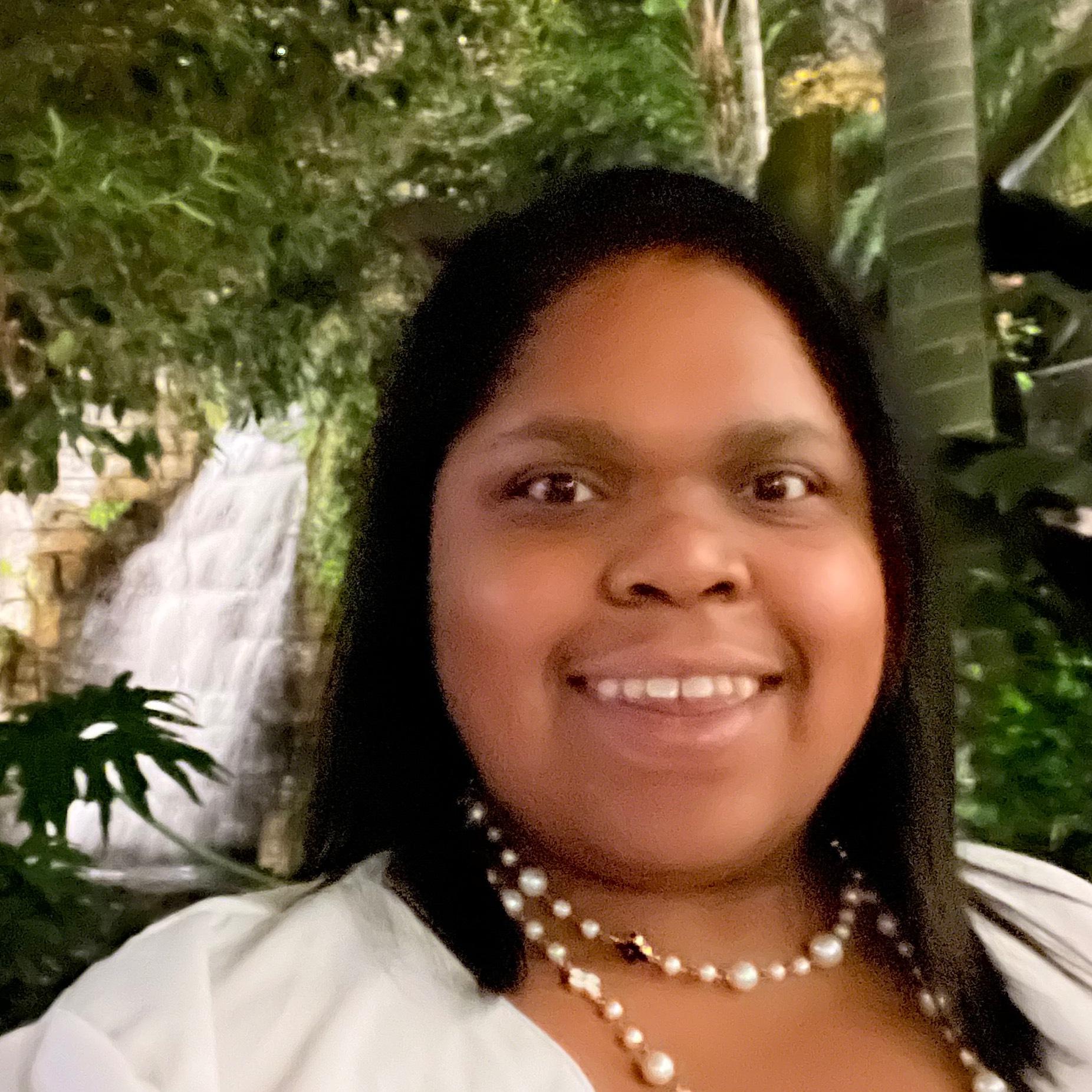 Charnae Carr