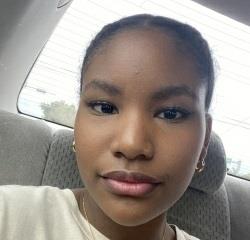 Dusbely Solis