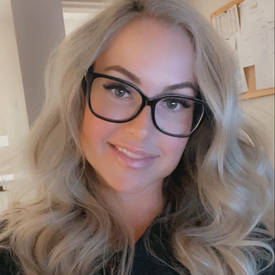 Hillary Wells
