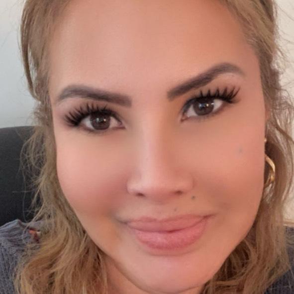 Claudia González