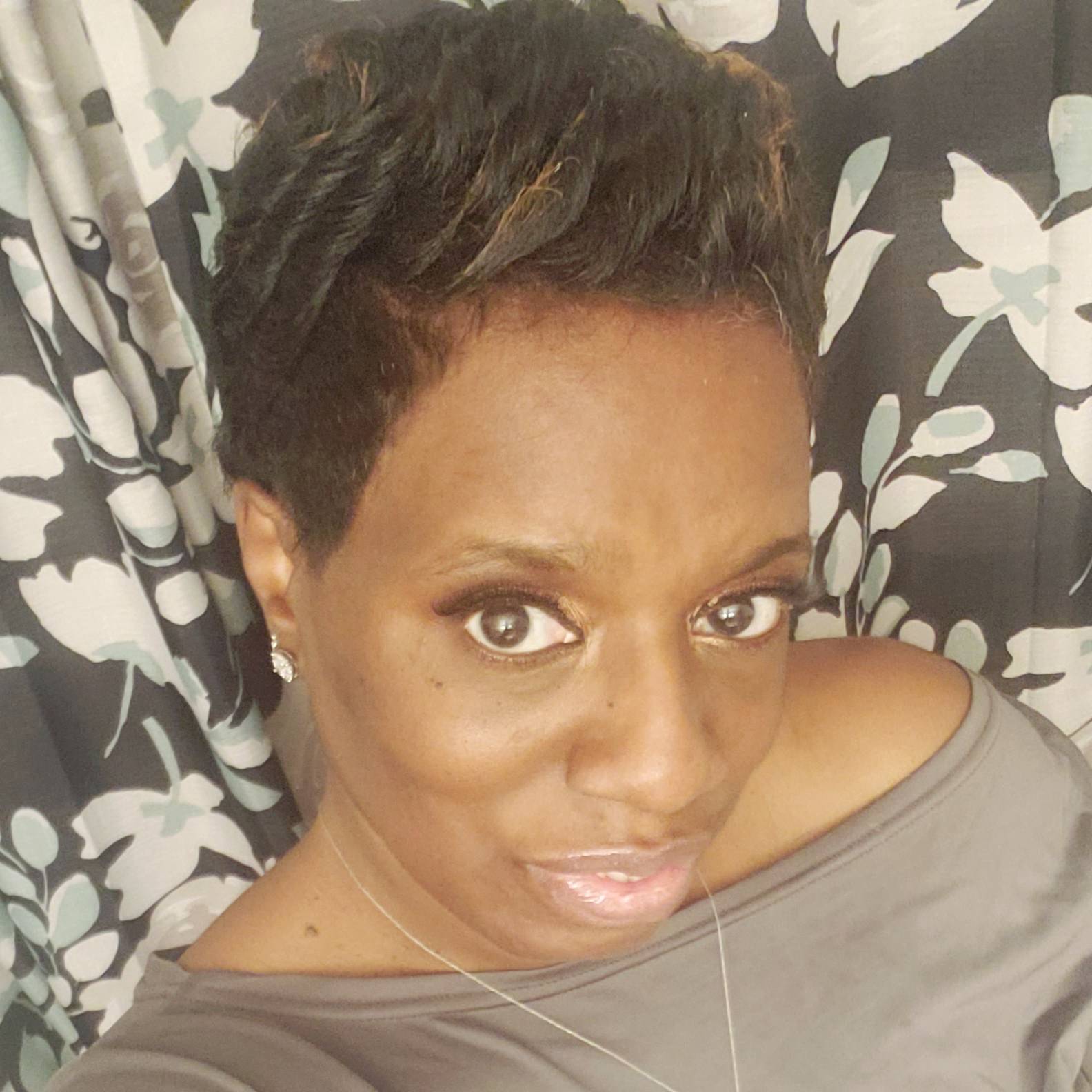 Tonya EMEKA-EKWUE