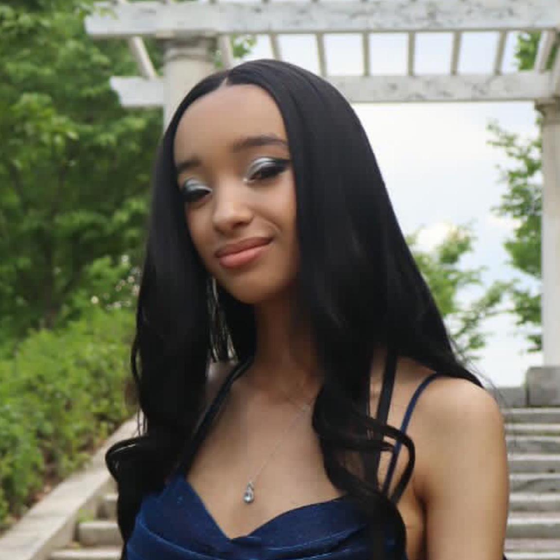 Nia Tenbrook