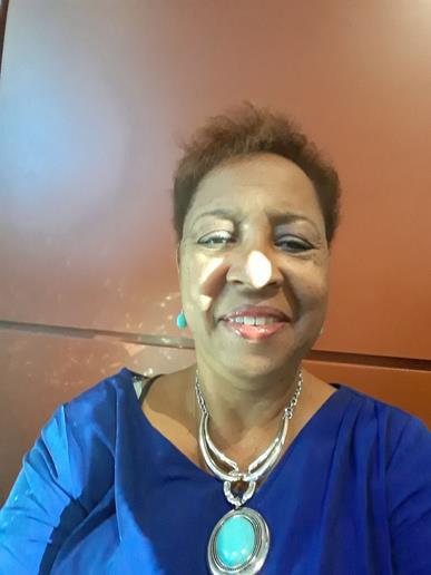 Lynda Guess