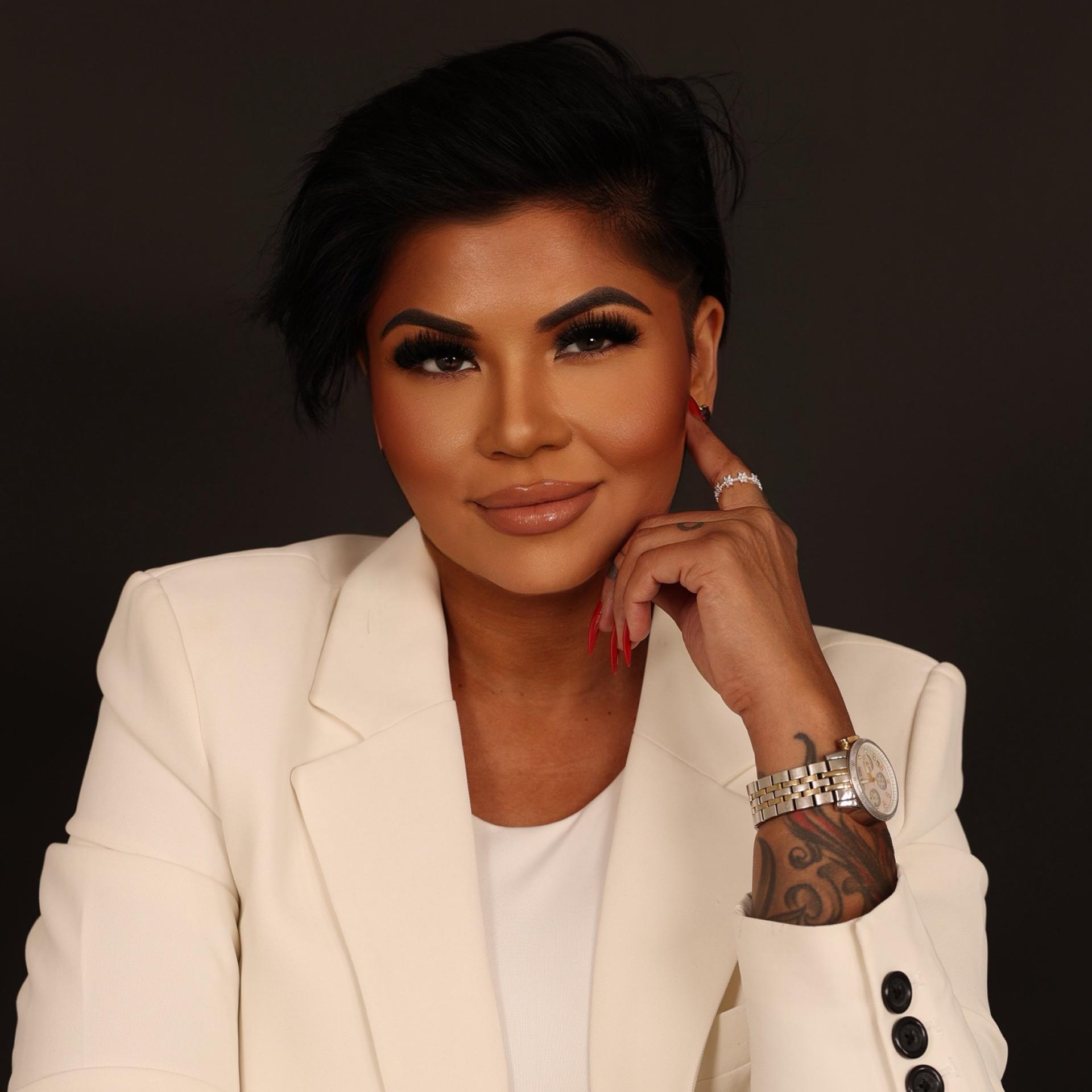 Shahnaz Kafader
