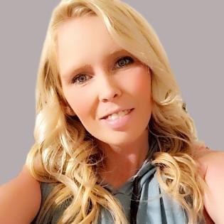 Tricia Dewitt