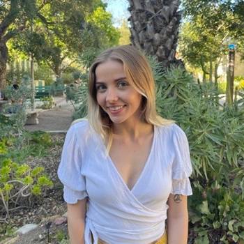 Julia Lyell