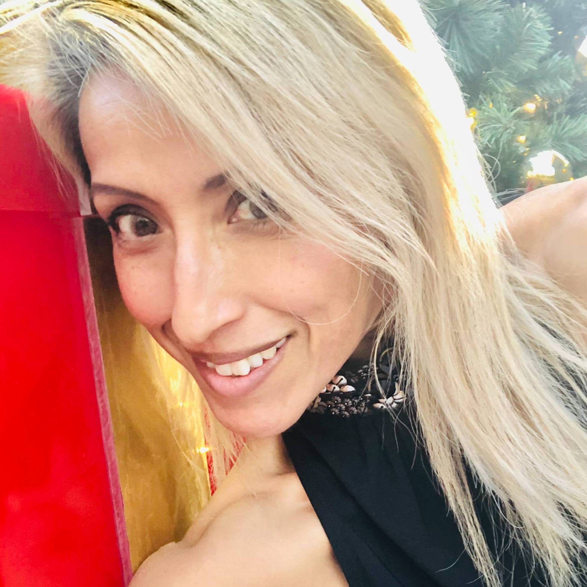 LOURDES OLIVA