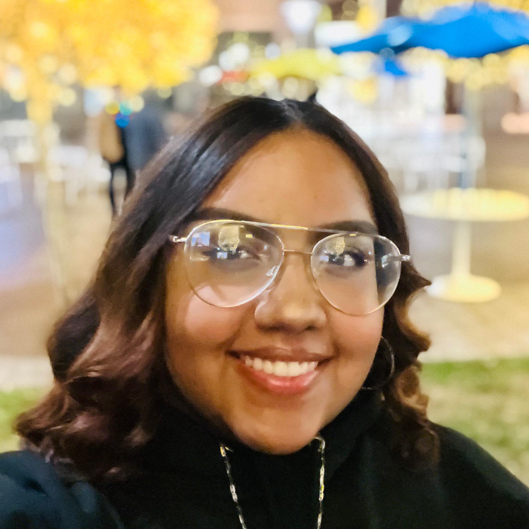 Helen Flores-Acosta