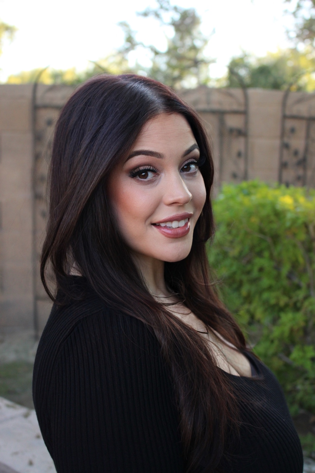 Leigh Nicole Cisneros