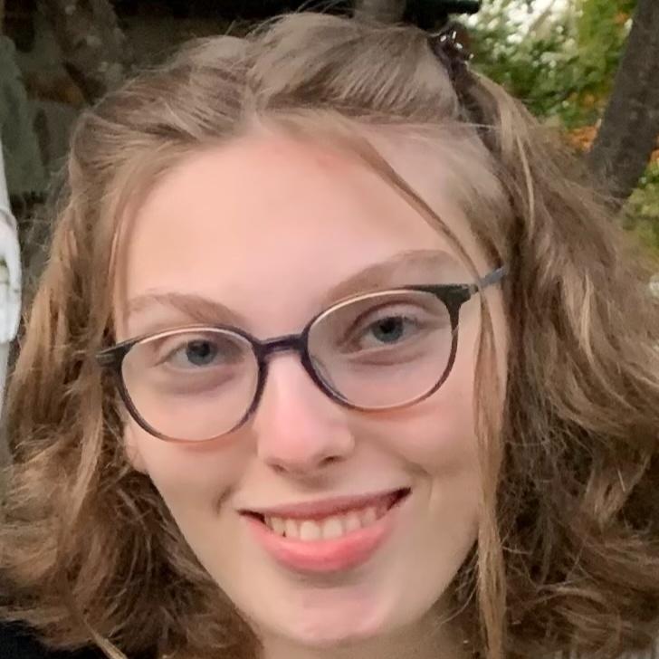 Olivia Sinclaire Seker