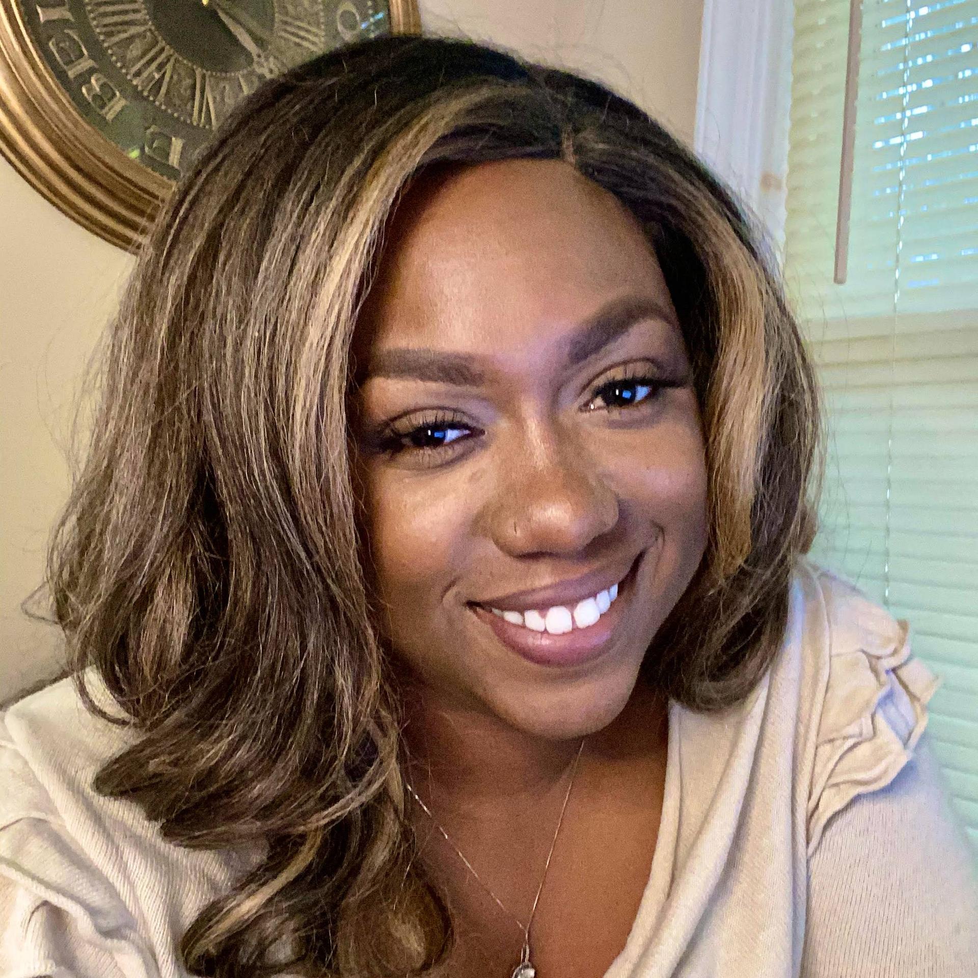 Dominique Nesbit