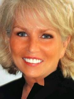 Betty Tomlin