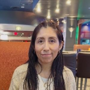 Evelyn Flores