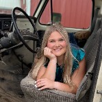 Lainee Holthaus