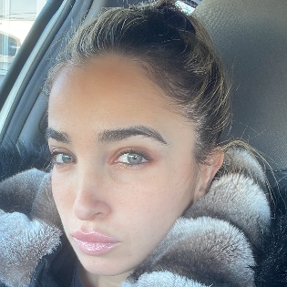 Leah AMAURY