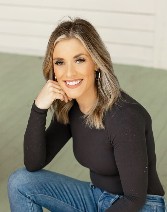 Andrea VanderHoeven