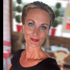 NICOLE SULLIVAN