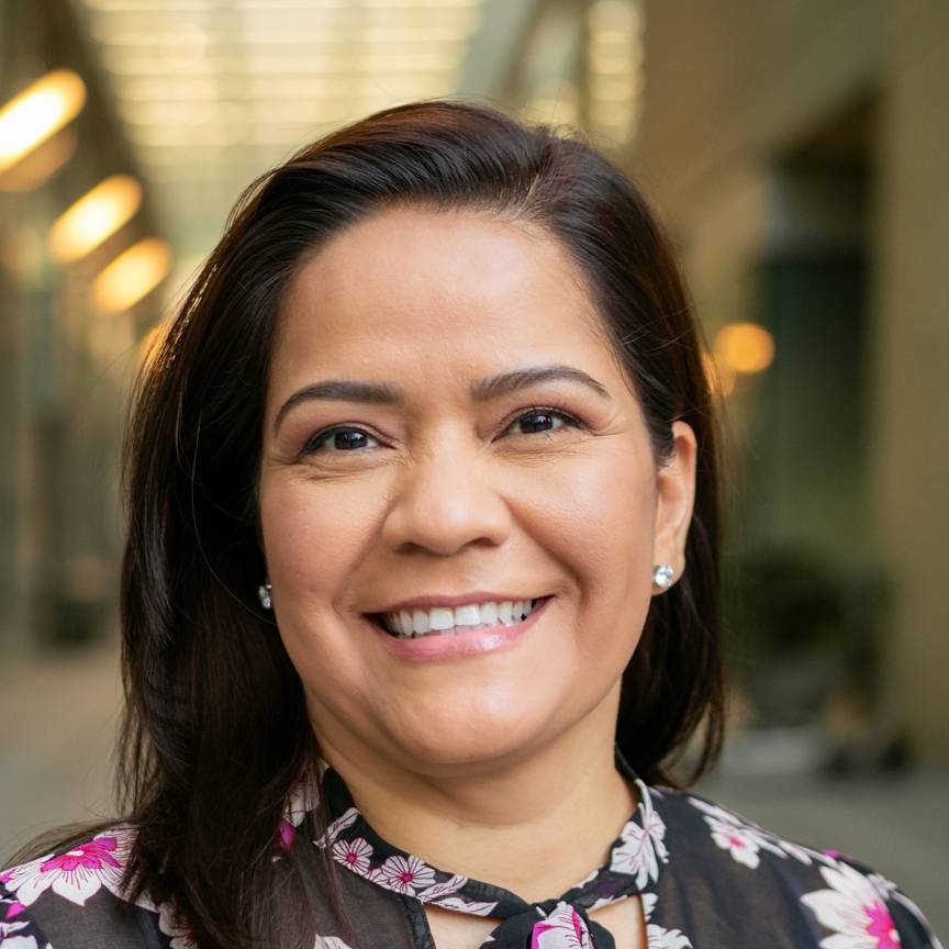 Silvia Alvarado