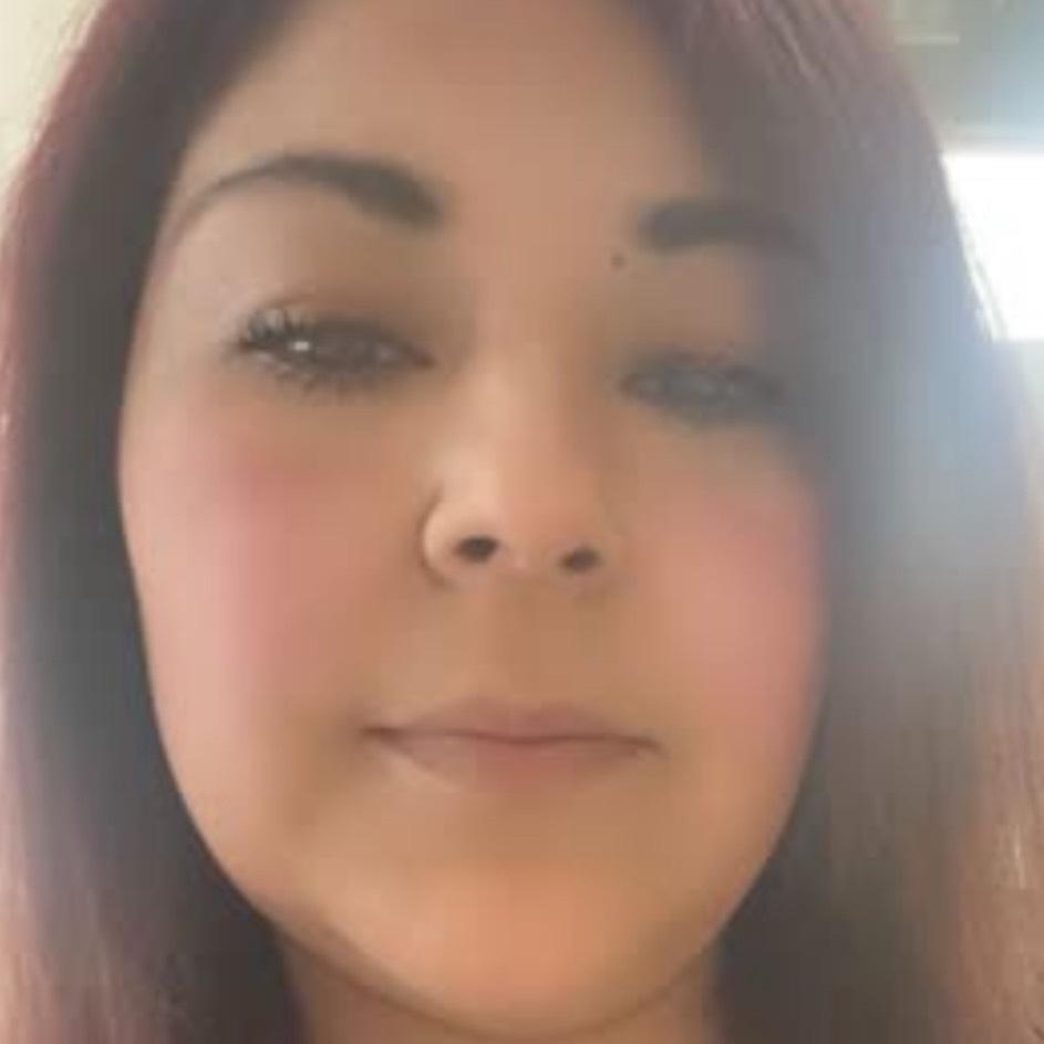 Imelda Flores