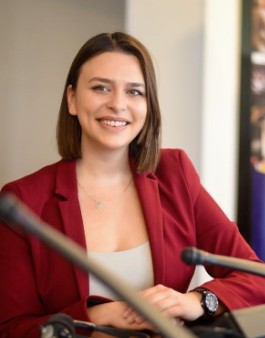 Ina Djugumanova