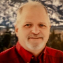Christopher Mark Leach