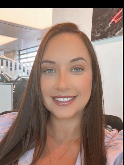 EVELINA MEDEL