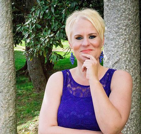 LISA GOODALL