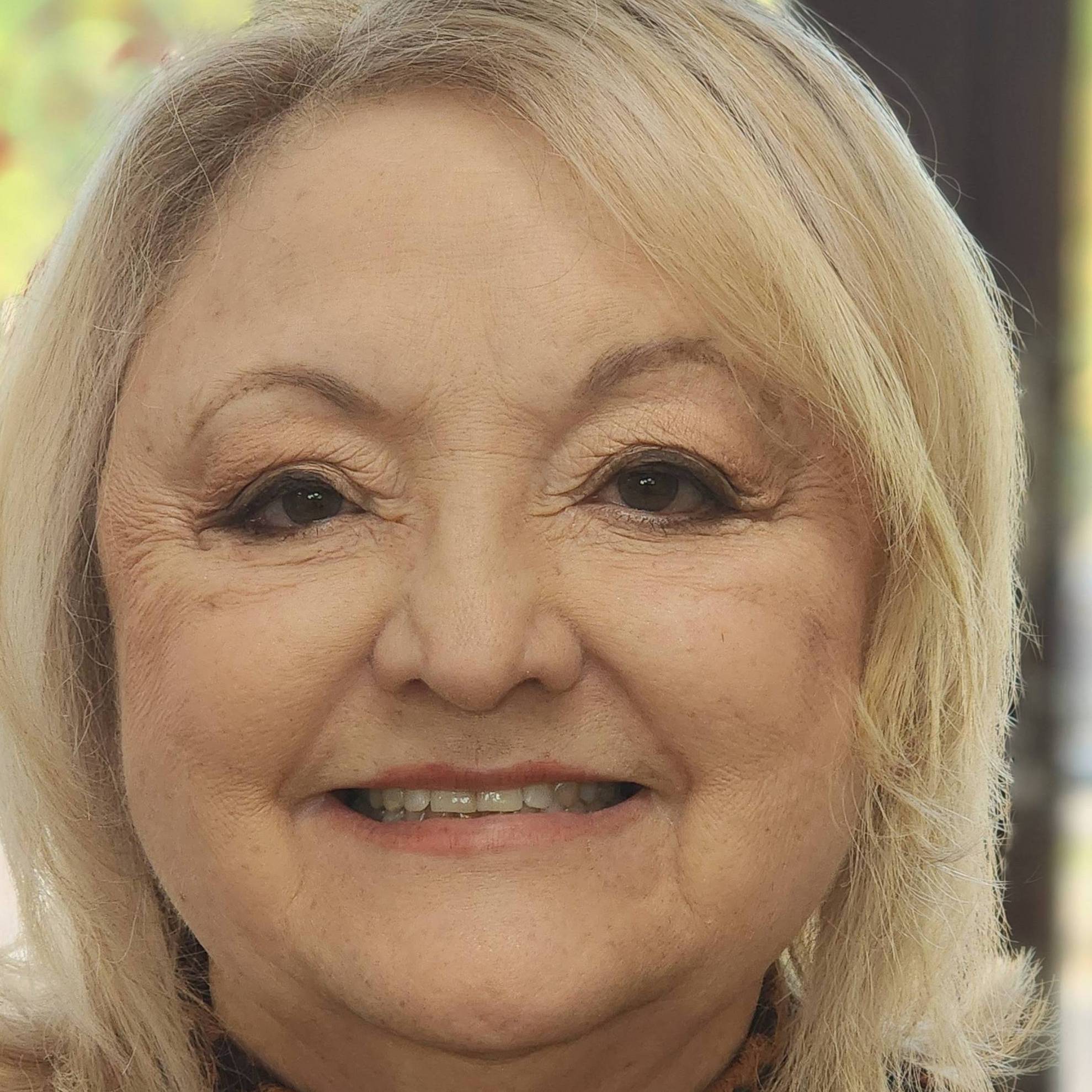 SUSAN DIANE LEE