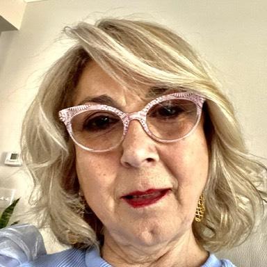 Lois Iannone