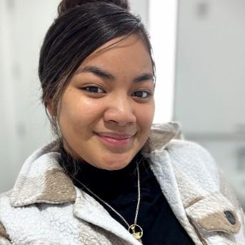 Shyleena-menina Mefy
