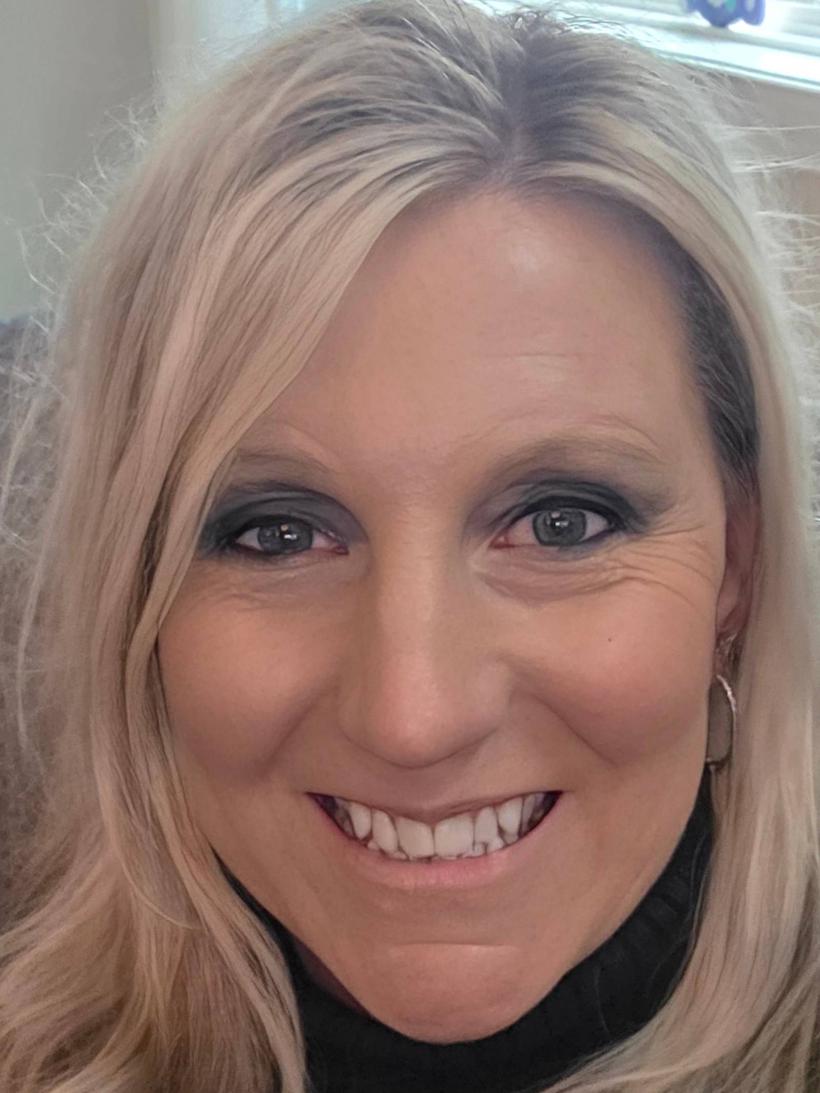 Lisa TALKINGTON