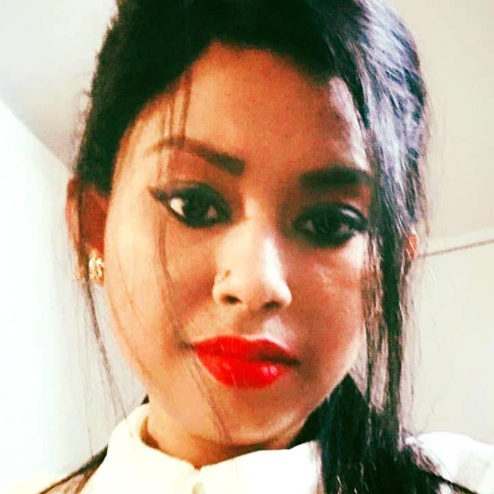 REHANA LIA