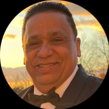 Carlos J Ceballos Guzman