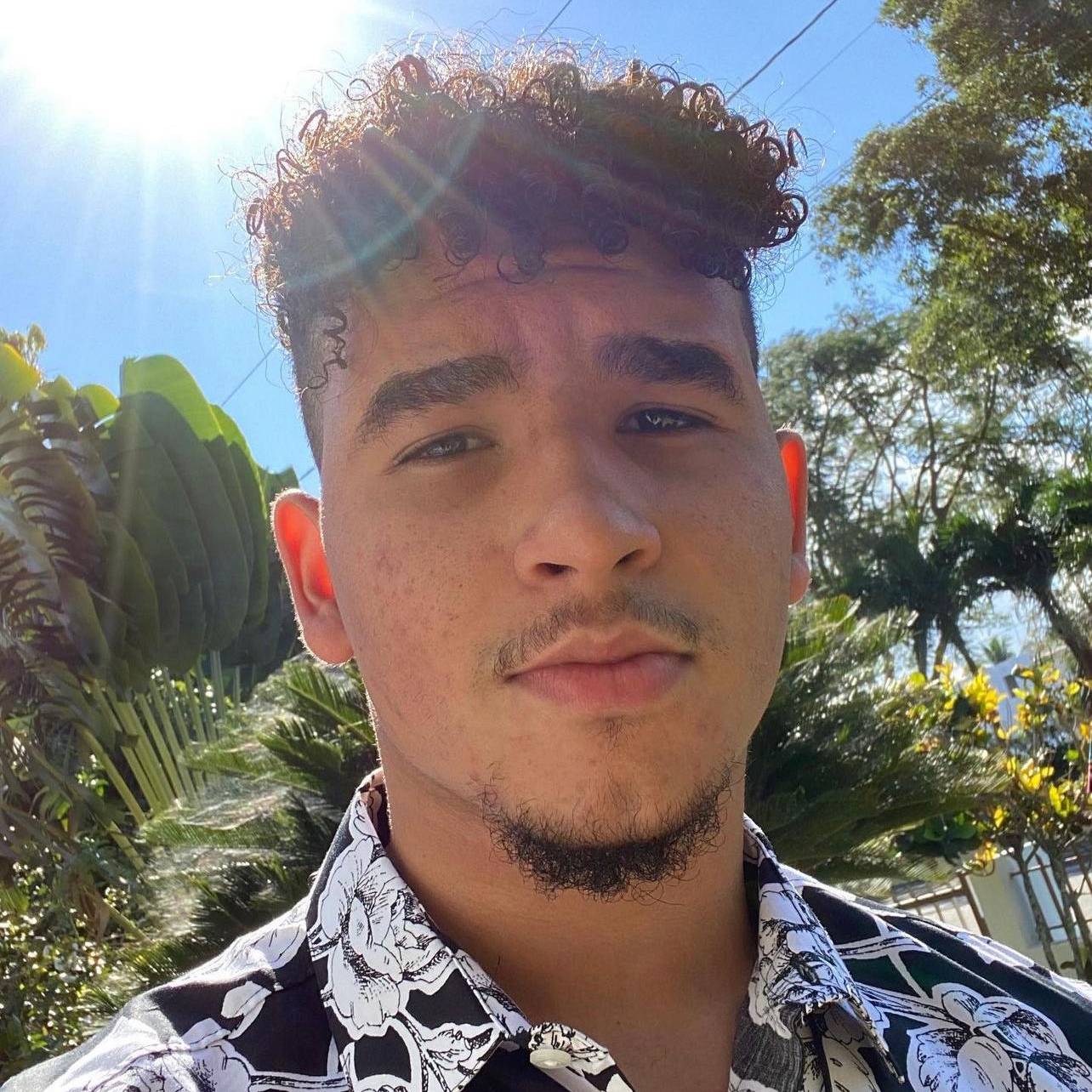 Luis Hernandez