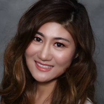 Julia Feng