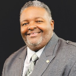 Mario Lewis