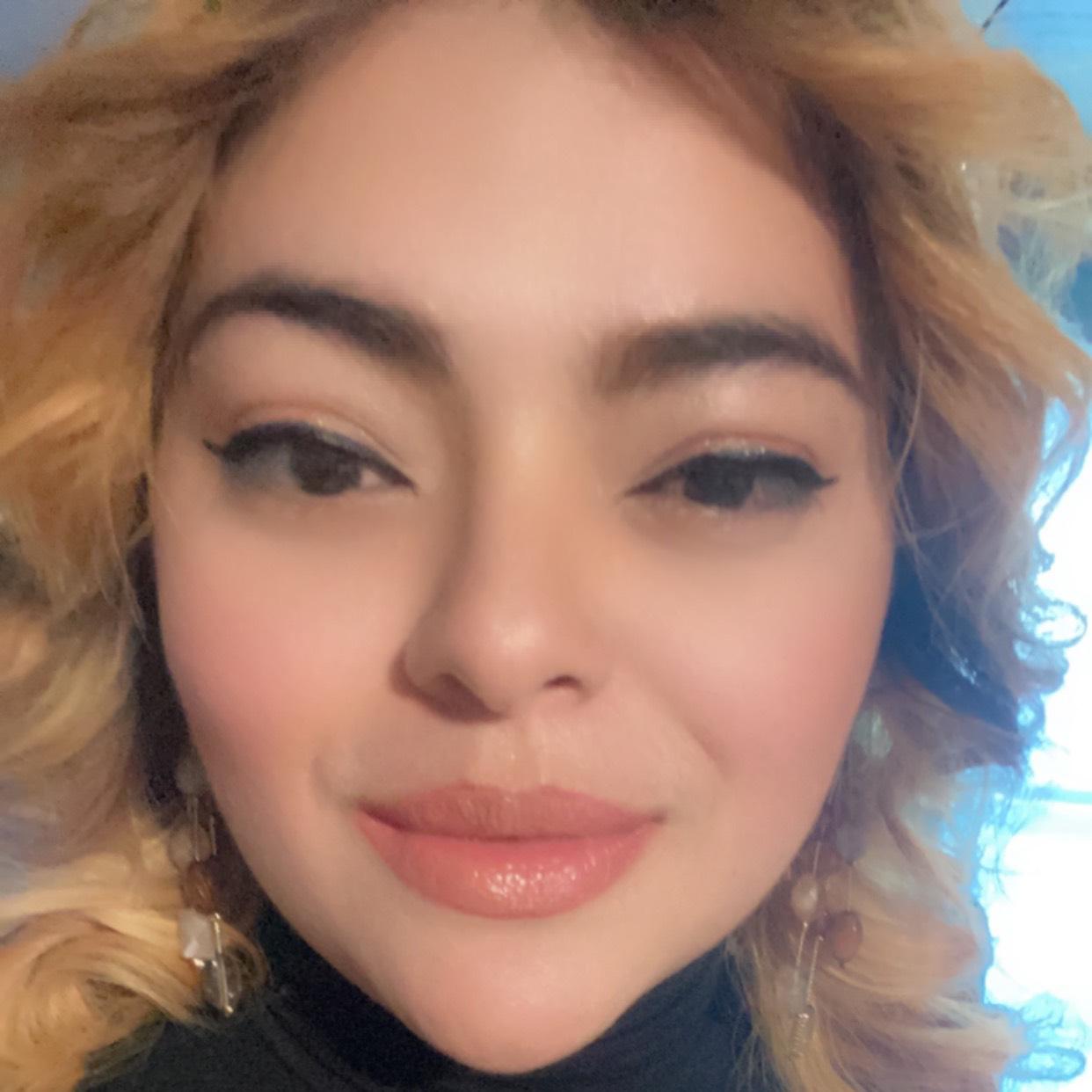 Karla E Rojas