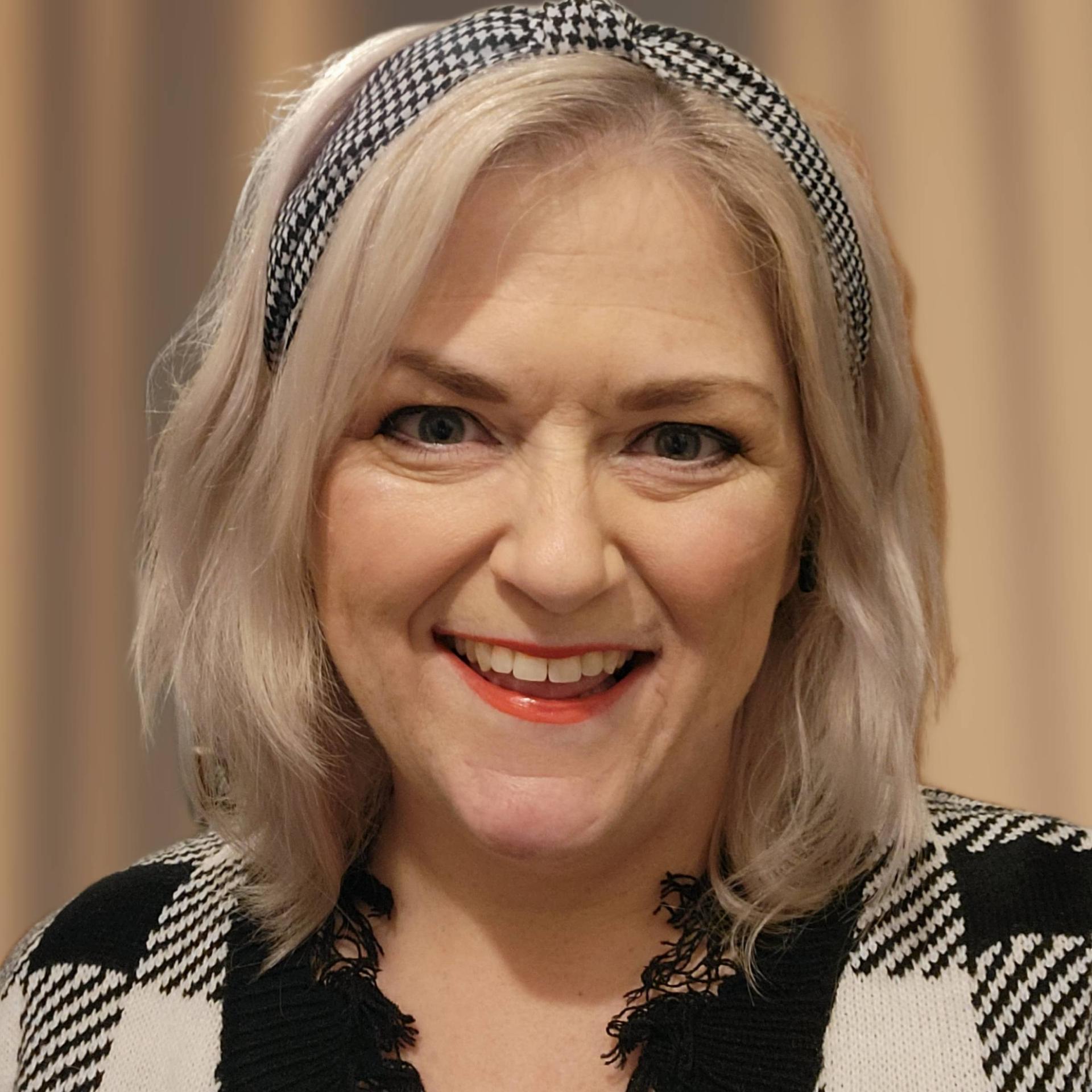 Jennifer Schneider