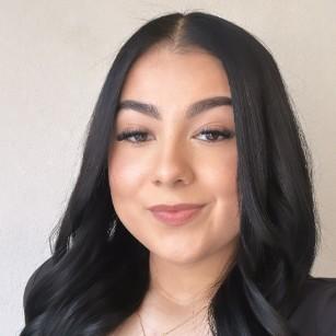 Alejandra Villazana